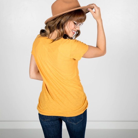 🌼 CALIFORNIA STATE TEE 🌼 - Picture 3 of 4